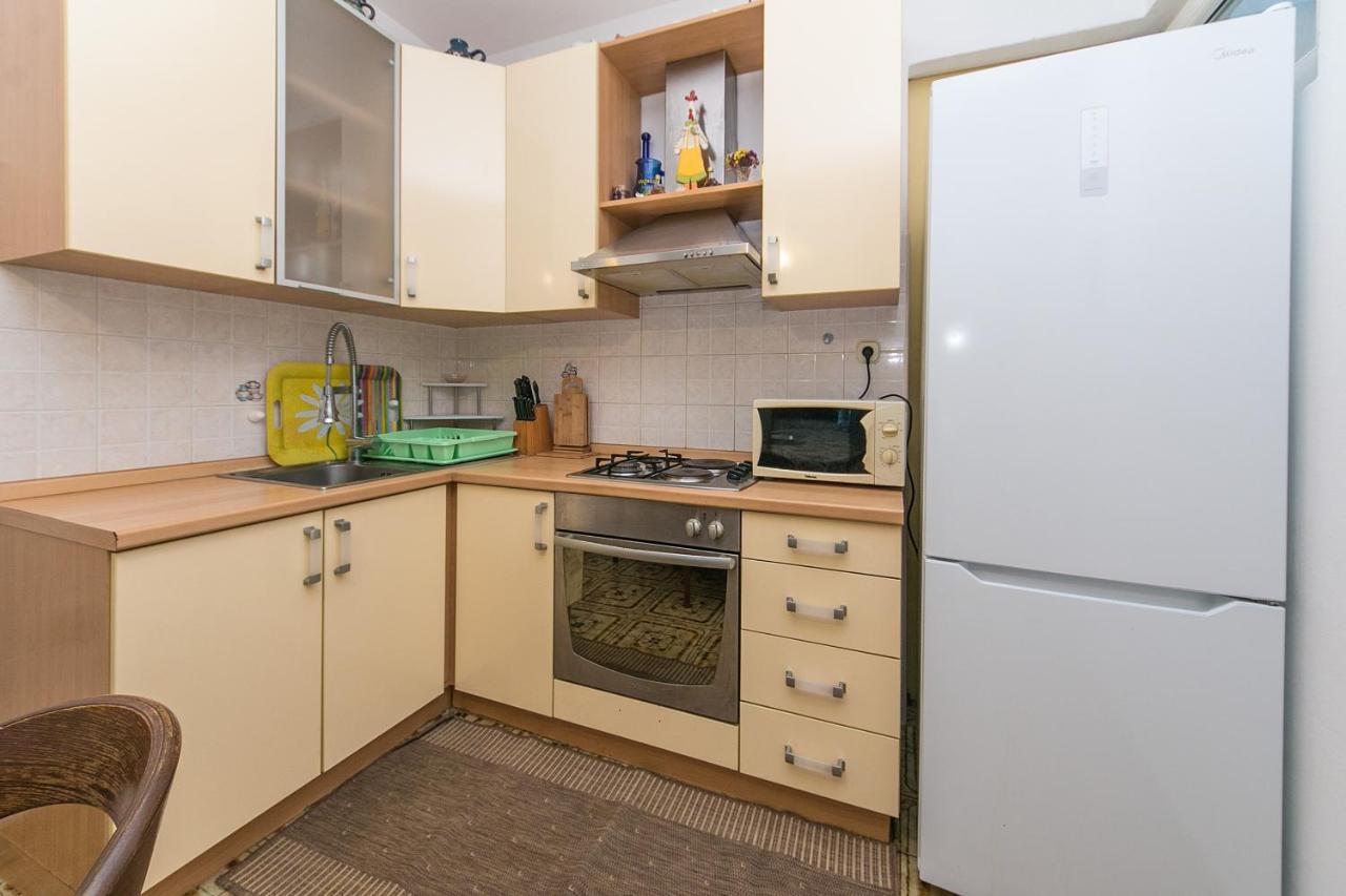 Apartments by the sea Brist, Makarska - 15714 Podaca Bagian luar foto